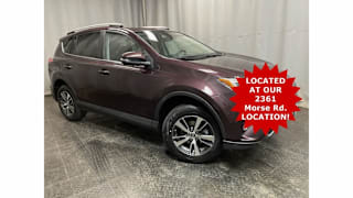 2017 Toyota RAV4 2T3RFREV7HW609897 2017 Toyota RAV4