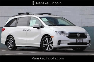 2021 Honda Odyssey Touring 5FNRL6H83MB001999 2021 Honda Odyssey Touring
