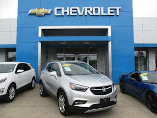 2018 Buick Encore Essence KL4CJGSB7JB521010 2018 Buick Encore Essence