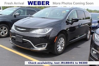 2018 Chrysler Pacifica Touring L 2C4RC1BG8JR188451 2018 Chrysler Pacifica Touring L
