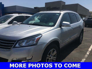 2016 Chevrolet Traverse LT 1GNKRGKD2GJ269538 2016 Chevrolet Traverse LT