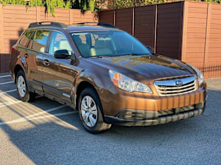 2011 Subaru Outback 2.5i 4S4BRBAC6B3388979 2011 Subaru Outback 2.5i