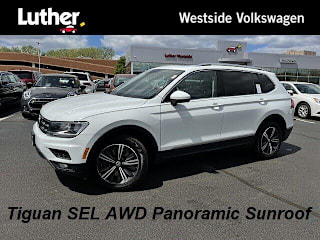 2018 Volkswagen Tiguan 2.0T SEL 4Motion 3VV2B7AX5JM052893 2018 Volkswagen Tiguan 2.0T SEL 4Motion