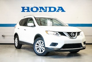 2015 Nissan Rogue SV KNMAT2MTXFP574035 2015 Nissan Rogue SV