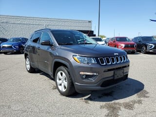 2018 Jeep Compass Latitude 3C4NJDBB5JT350169 2018 Jeep Compass Latitude