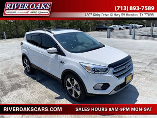 2017 Ford Escape SE 1FMCU9G97HUC78551 2017 Ford Escape SE