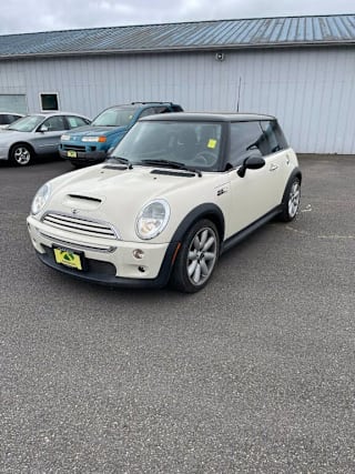 2004 MINI Cooper S WMWRE33434TD90010 2004 MINI Cooper S