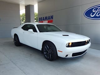 2019 Dodge Challenger SXT 2C3CDZAG8KH712163 2019 Dodge Challenger SXT