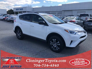 2018 Toyota RAV4 JTMZFREV6JJ727721 2018 Toyota RAV4