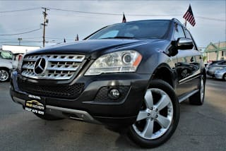 2010 Mercedes-Benz M-Class ML 350 4JGBB5GB0AA577707 2010 Mercedes-Benz M-Class ML 350