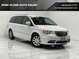 2014 Chrysler Town and Country 2C4RC1BG9ER448927 2014 Chrysler Town and Country