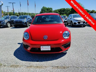 2018 Volkswagen Beetle 2.0T S 3VWFD7AT9JM725494 2018 Volkswagen Beetle 2.0T S