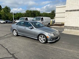 2010 Mercedes-Benz C-Class C 300 Luxury 4MATIC WDDGF8BB2AF472702 2010 Mercedes-Benz C-Class C 300 Luxury 4MATIC