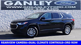 2019 Chevrolet Traverse LS 1GNERFKW5KJ102592 2019 Chevrolet Traverse LS
