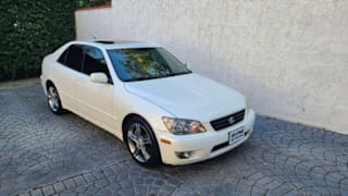 2005 Lexus IS 300 JTHBD192X50100037 2005 Lexus IS 300