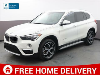 2018 BMW X1 WBXHU7C3XJ5H39277 2018 BMW X1