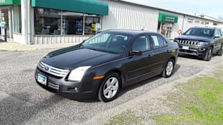 2007 Ford Fusion V6 SE 3FAHP07187R143324 2007 Ford Fusion V6 SE