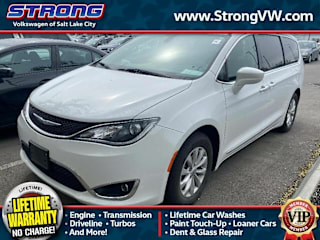 2018 Chrysler Pacifica Touring L 2C4RC1BG8JR217883 2018 Chrysler Pacifica Touring L