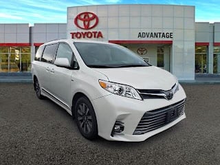 2018 Toyota Sienna XLE 7-Passenger 5TDDZ3DC9JS195429 2018 Toyota Sienna XLE 7-Passenger