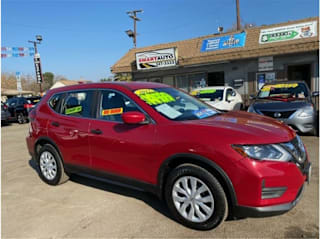 2017 Nissan Rogue JN8AT2MT3HW389449 2017 Nissan Rogue