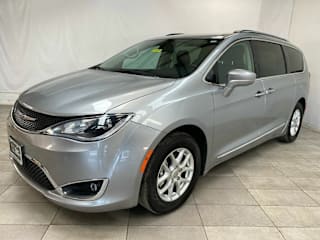 2020 Chrysler Pacifica Touring L 2C4RC1BG4LR125186 2020 Chrysler Pacifica Touring L