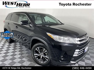 2018 Toyota Highlander LE 5TDBZRFH4JS900561 2018 Toyota Highlander LE