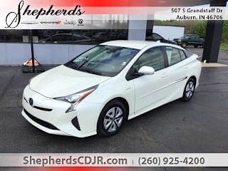 2017 Toyota Prius Two Eco JTDKARFU7H3541626 2017 Toyota Prius Two Eco