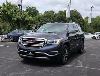 2019 GMC Acadia SLT-1 1GKKNULS8KZ203767 2019 GMC Acadia SLT-1