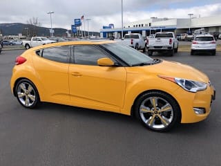 2016 Hyundai Veloster Base KMHTC6AD9GU253213 2016 Hyundai Veloster Base