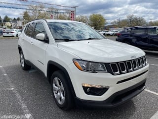 2018 Jeep Compass Latitude 3C4NJDBB6JT355834 2018 Jeep Compass Latitude