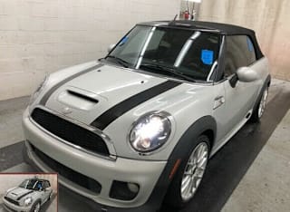 2011 MINI Cooper S WMWZP3C55BT296143 2011 MINI Cooper S