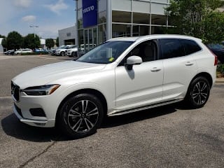 2021 Volvo XC60 T5 Momentum YV4102RKXM1823620 2021 Volvo XC60 T5 Momentum