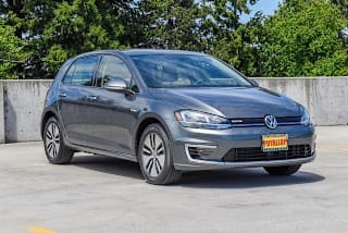 2019 Volkswagen e-Golf SE WVWKR7AU7KW919034 2019 Volkswagen e-Golf SE