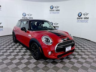 2017 MINI Hardtop 2 Door Cooper S WMWXP7C31H2A46381 2017 MINI Hardtop 2 Door Cooper S