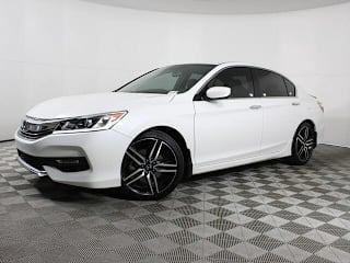 2017 Honda Accord Sport 1HGCR2F51HA242739 2017 Honda Accord Sport