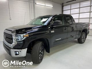 2019 Toyota Tundra SR5 5TFUY5F15KX786525 2019 Toyota Tundra SR5