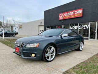 2011 Audi S5 WAUGVAFR1BA001390 2011 Audi S5