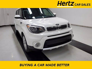 2018 Kia Soul + KNDJP3A59J7621290 2018 Kia Soul +