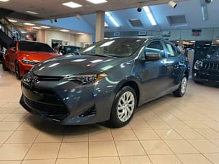 2018 Toyota Corolla 5YFBURHE6JP804229 2018 Toyota Corolla