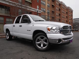 2008 Dodge Ram Pickup 1500 1D7HA18N38S570828 2008 Dodge Ram Pickup 1500