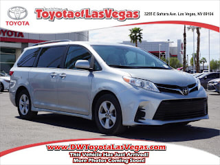 2019 Toyota Sienna 5TDKZ3DCXKS002441 2019 Toyota Sienna