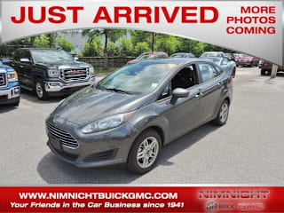 2018 Ford Fiesta SE 3FADP4BJ5JM131827 2018 Ford Fiesta SE