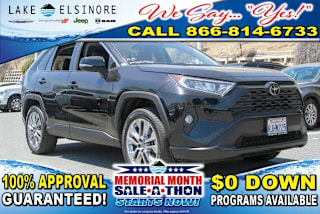 2019 Toyota RAV4 XLE Premium JTMC1RFV1KD020061 2019 Toyota RAV4 XLE Premium