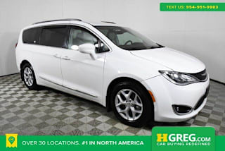 2017 Chrysler Pacifica Touring-L Plus 2C4RC1EG4HR622872 2017 Chrysler Pacifica Touring-L Plus