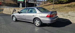 2000 Honda Accord 1HGCG1652YA082046 2000 Honda Accord