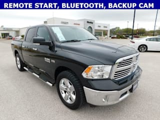 2018 Ram Pickup 1500 1C6RR6LTXJS334054 2018 Ram Pickup 1500