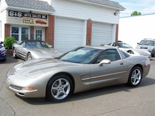 1998 Chevrolet Corvette Base 1G1YY22G2W5107587 1998 Chevrolet Corvette Base