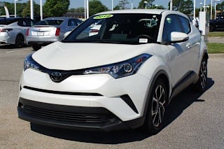 2019 Toyota C-HR XLE JTNKHMBX6K1043382 2019 Toyota C-HR XLE