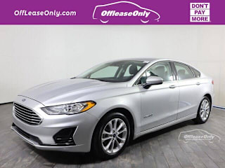 2019 Ford Fusion Hybrid SE 3FA6P0LU0KR261688 2019 Ford Fusion Hybrid SE