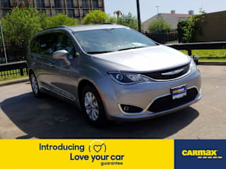 2019 Chrysler Pacifica Touring L 2C4RC1BG5KR626716 2019 Chrysler Pacifica Touring L